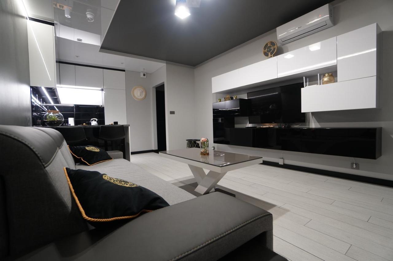 Apartament Lema Versace クラクフ エクステリア 写真